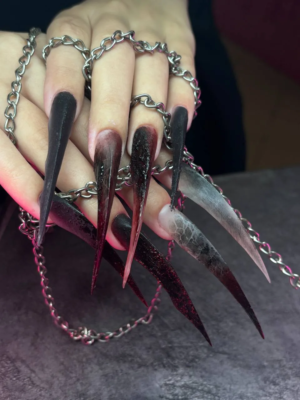 Работа Nail Apokalipsis — маникюр и наращивание 3