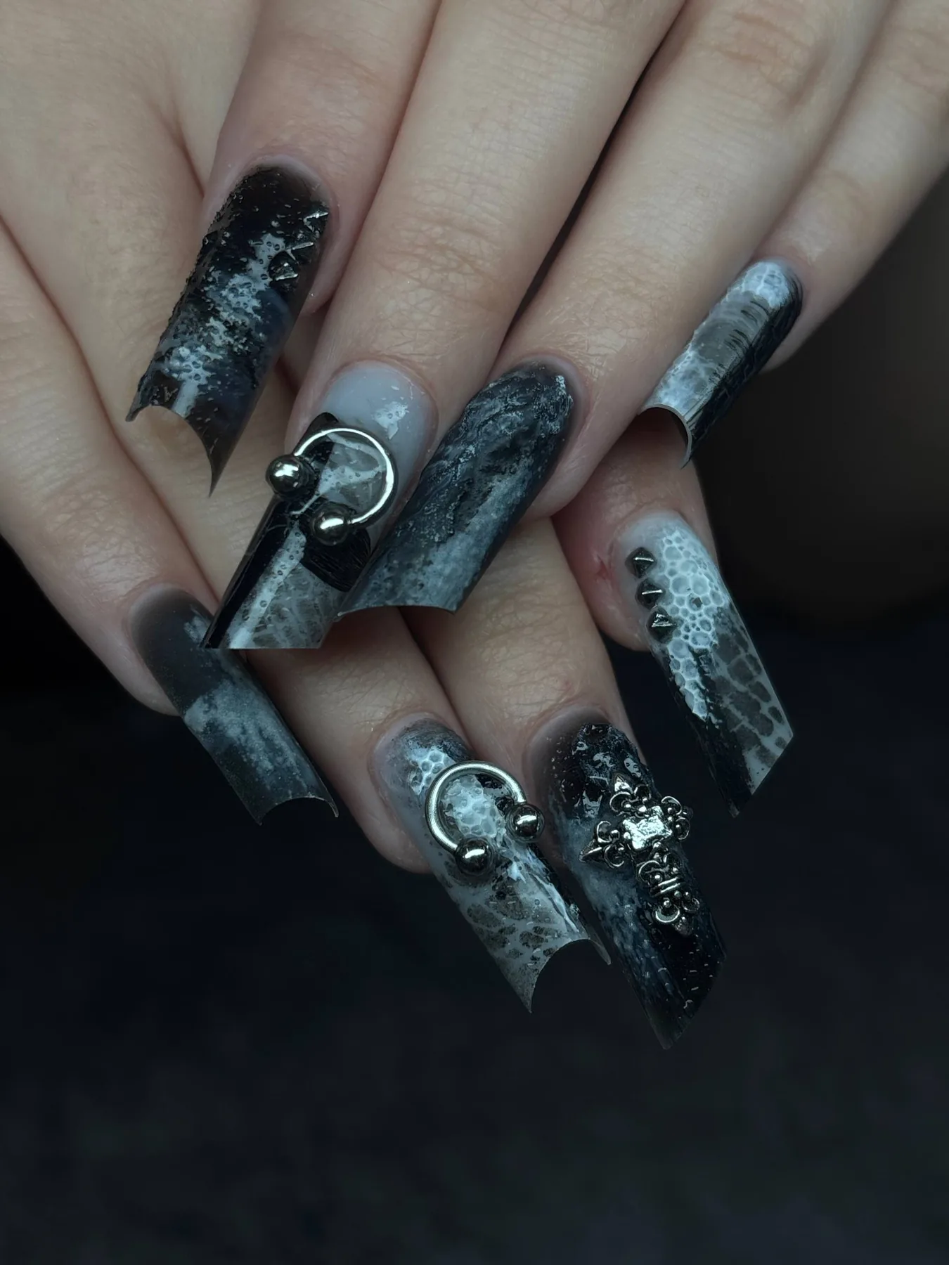 Работа Nail Apokalipsis — маникюр, наращивание и сложный дизайн, фото 19